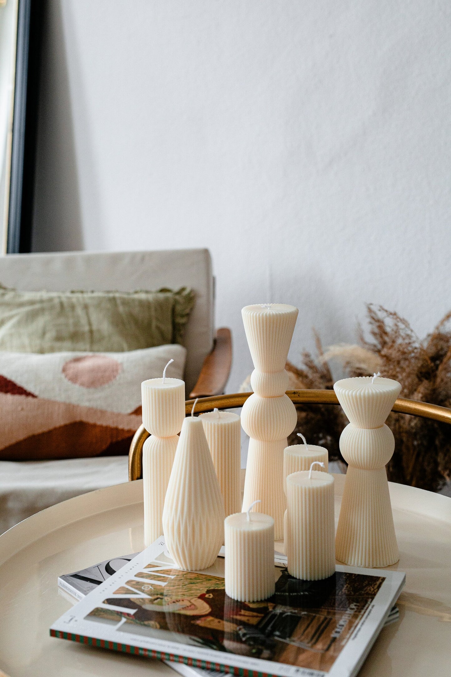 Set of 2 Sculptural Pillar Soy Candles
